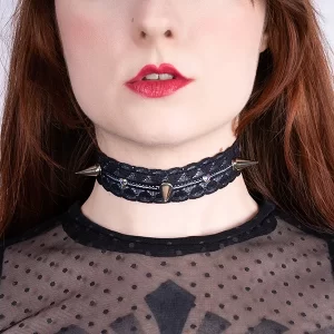 Blue choker Spikey